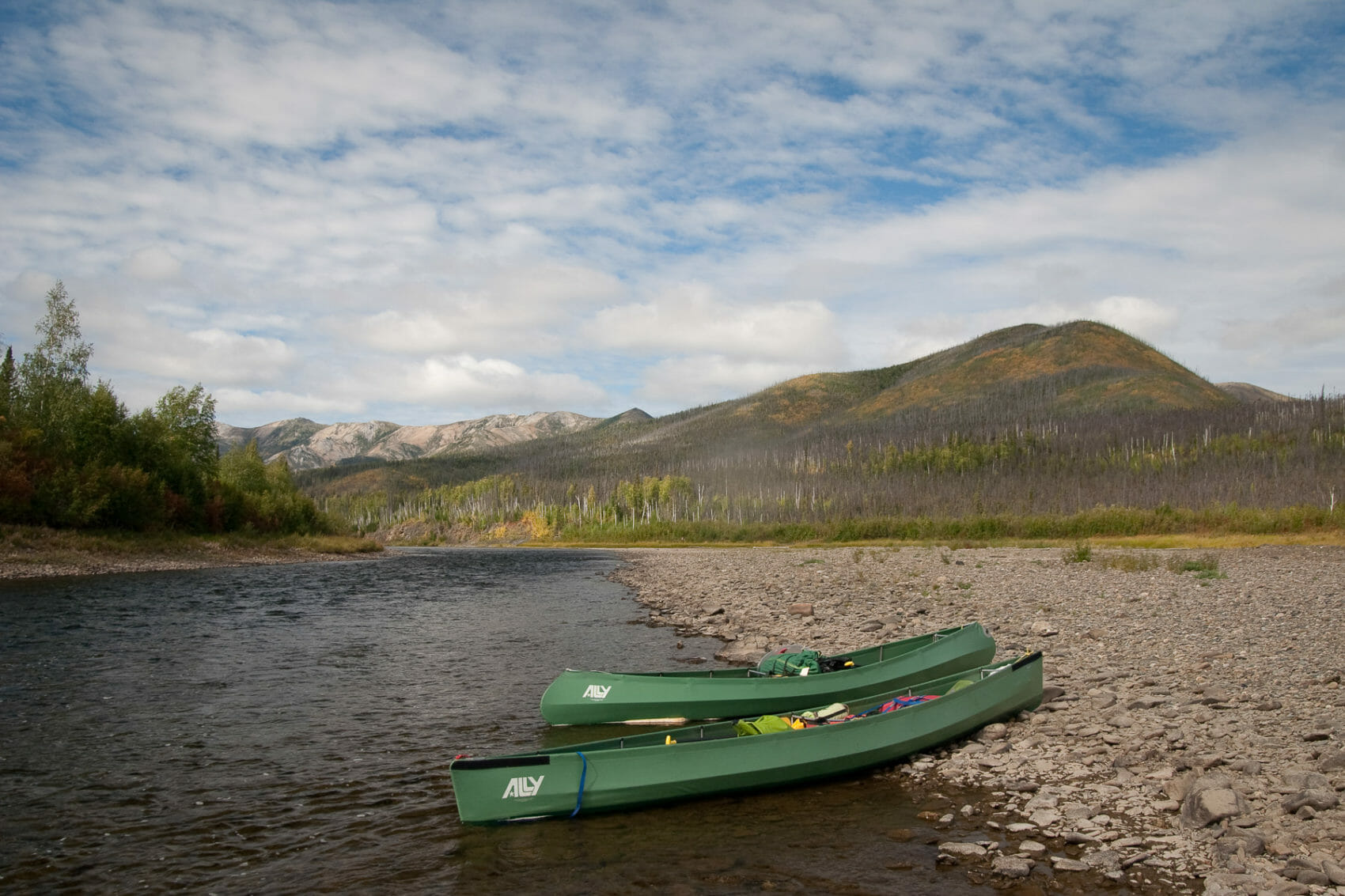 Canoe Trip in Northern Alaska with Arctic Wild